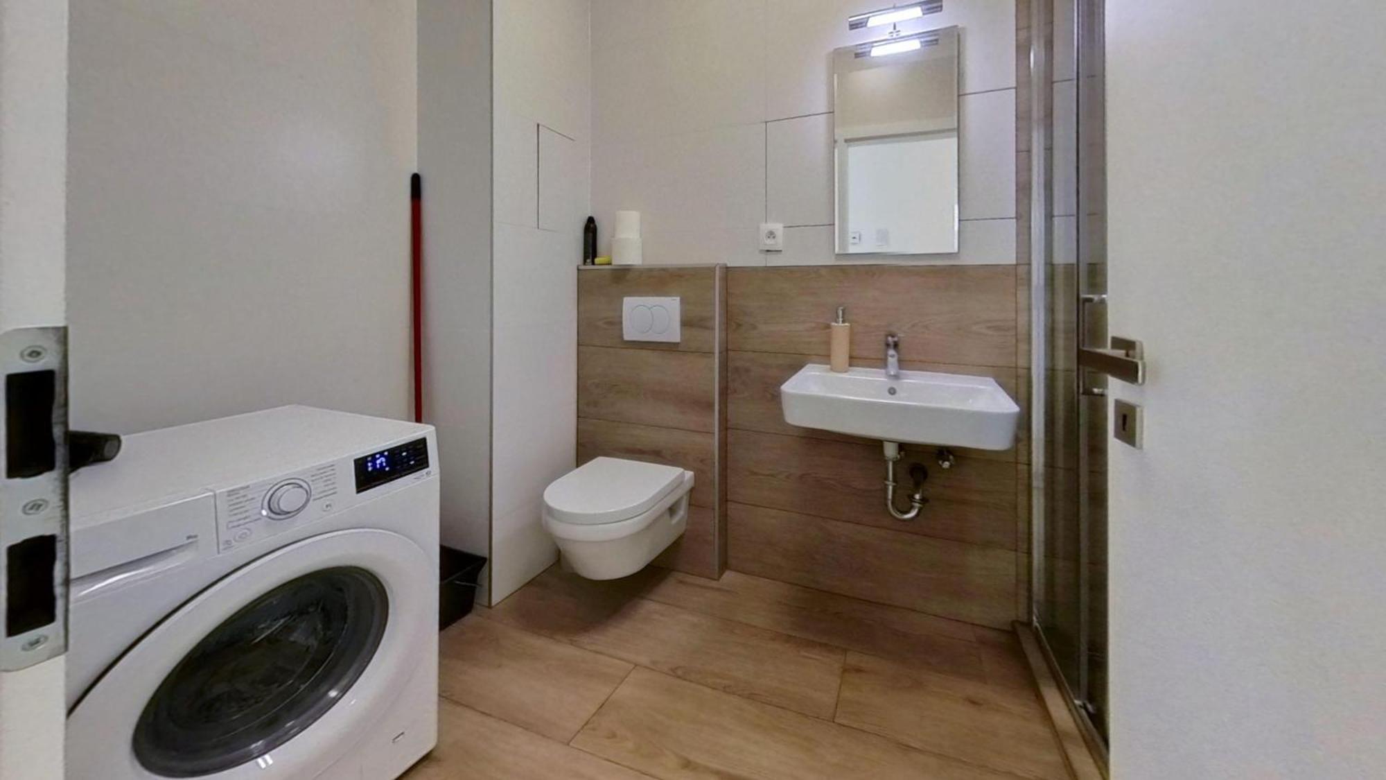 Air-Conditioned 2 Room Apartment, With Terrace, Rovinka, 302 Exteriör bild