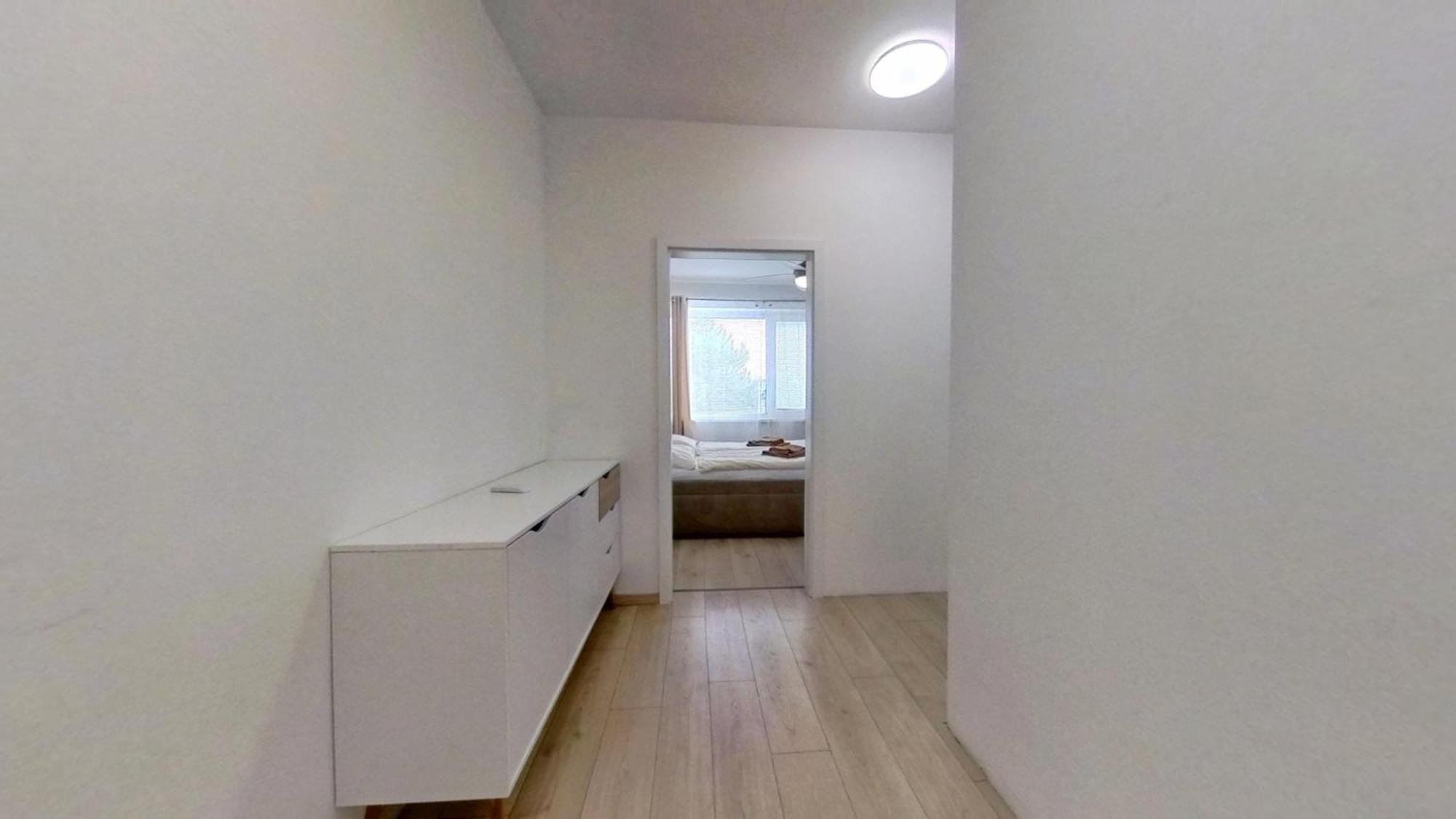 Air-Conditioned 2 Room Apartment, With Terrace, Rovinka, 302 Exteriör bild