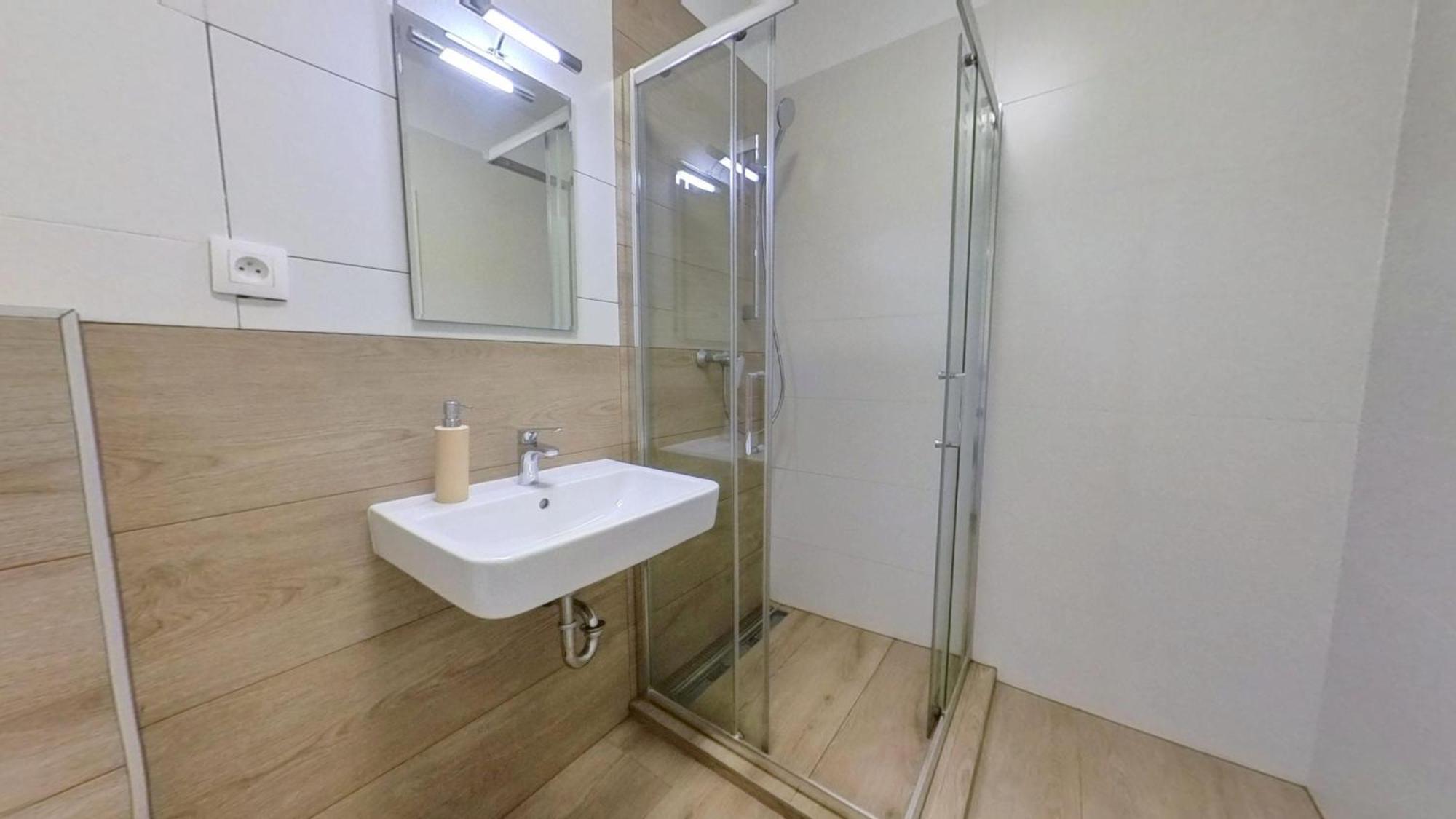 Air-Conditioned 2 Room Apartment, With Terrace, Rovinka, 302 Exteriör bild